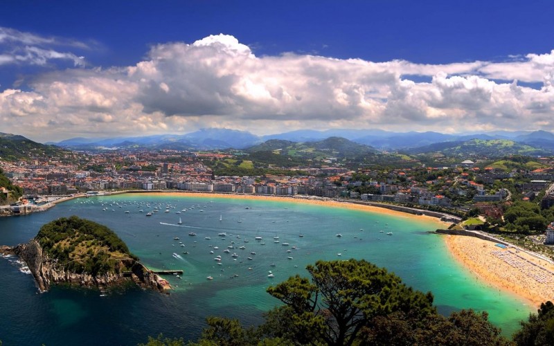 La Côte Basque : où Océan et Montagne se confondent