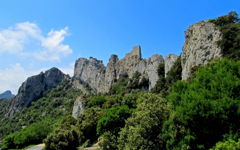 Le Pays Cathare et ses grands sites : de Carcassonne à Foix